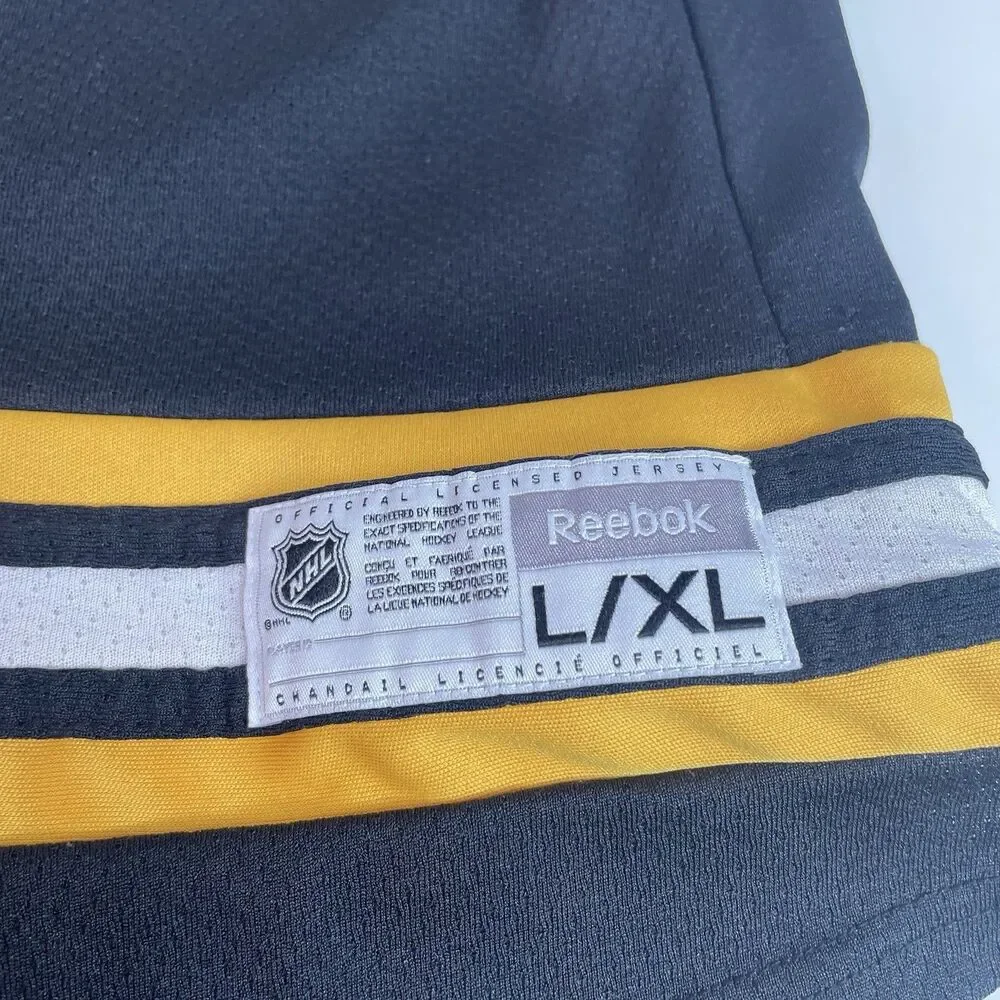 Torey Krug Boston Bruins Hockey Jersey, Youth L/XL, #47 Reebok, Yellow/Black - Picture 3 of 8